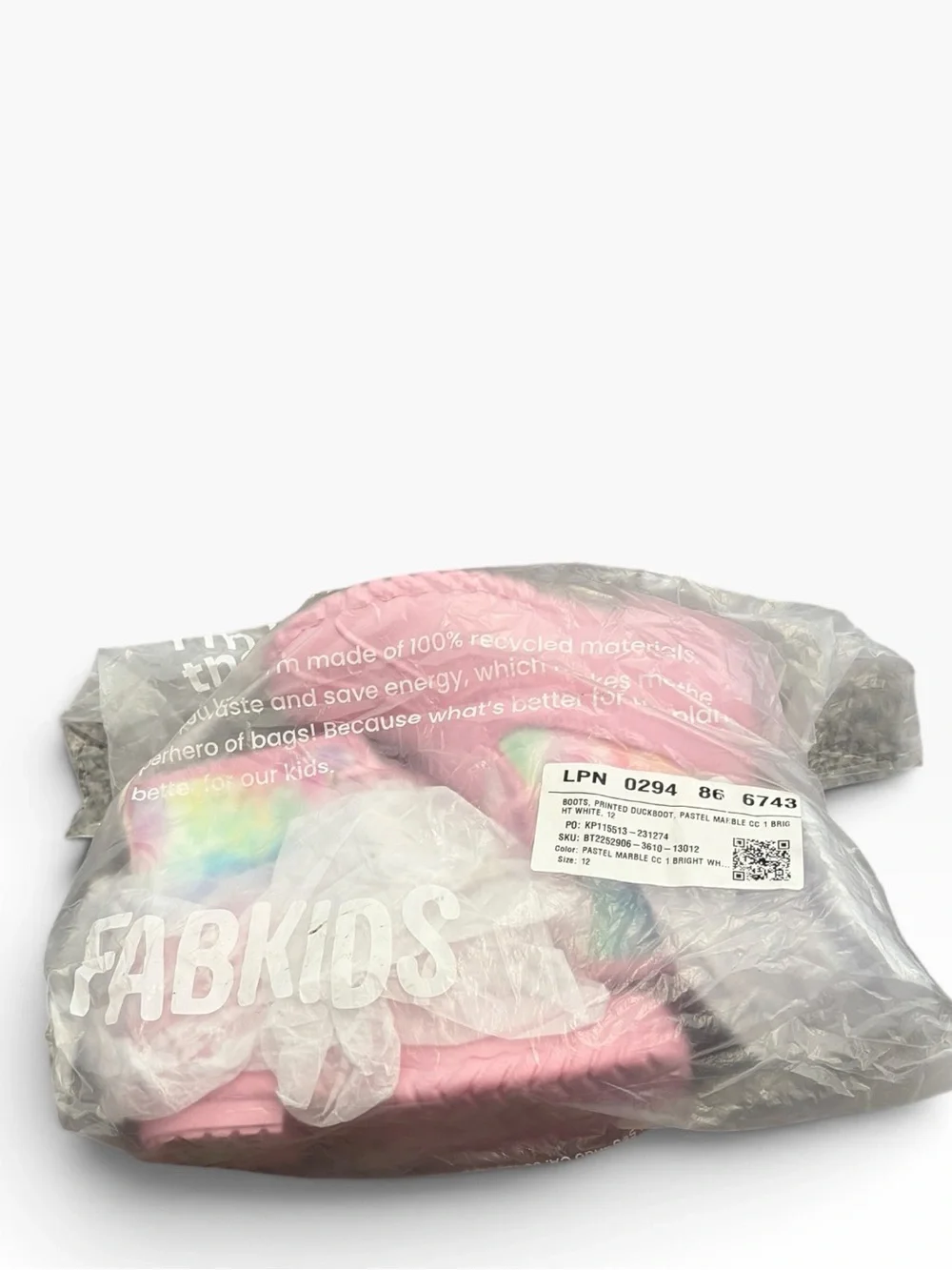 NEW Fabkids Rainbow Tie Dye Duck Sherpa Lined Snow Boots, Kids Size 12